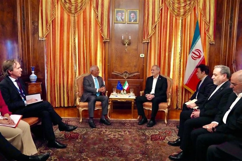 پزشکیان: در جنگ اخیر از برخی کشورهای اروپایی بی‌طرفی ندیدیم