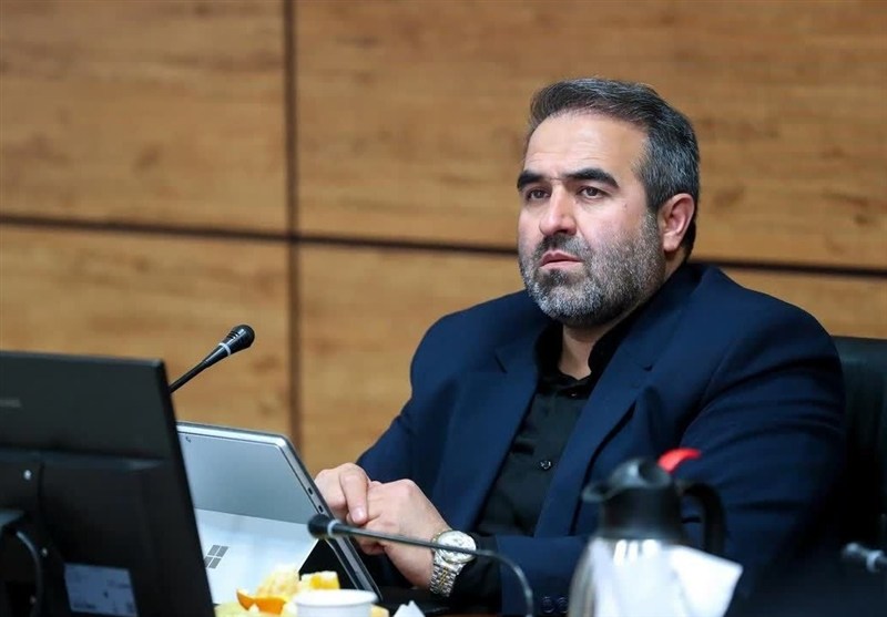 فعالیت اعضای هیئت علمی دانشگاه آزاد در مسیر تولید دانش و نظریه پردازی