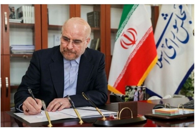 قالیباف: یا بازار نفت احمق است یا آمریکا دروغ می‌گوید