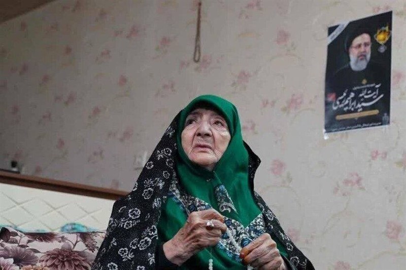 واکنش خانواده شهید رئیسی به خبر دروغ فوت مادر ایشان