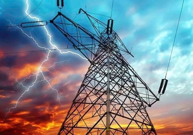 اروپا برای نجات شبکه برق به 2.6 تریلیون دلار نیاز دارد