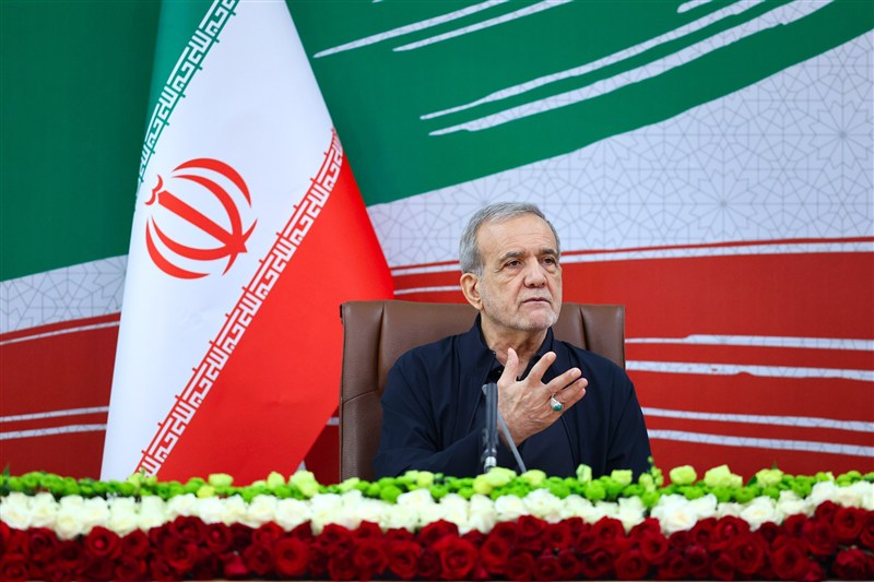 پزشکیان: دفاع ایران فقط موشک نیست؛ مردم و وحدت ملی قدرت دفاعی کشورند