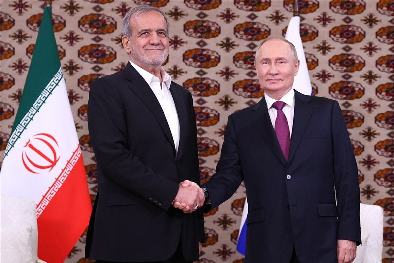 دیدار پزشکیان و پوتین در ترکمنستان؛ تأکید بر ارتقای روابط دوجانبه